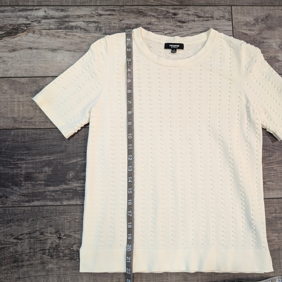 Premise Cream Ribbed Fitted Short Sleeve Tee - Picture 5 of 7